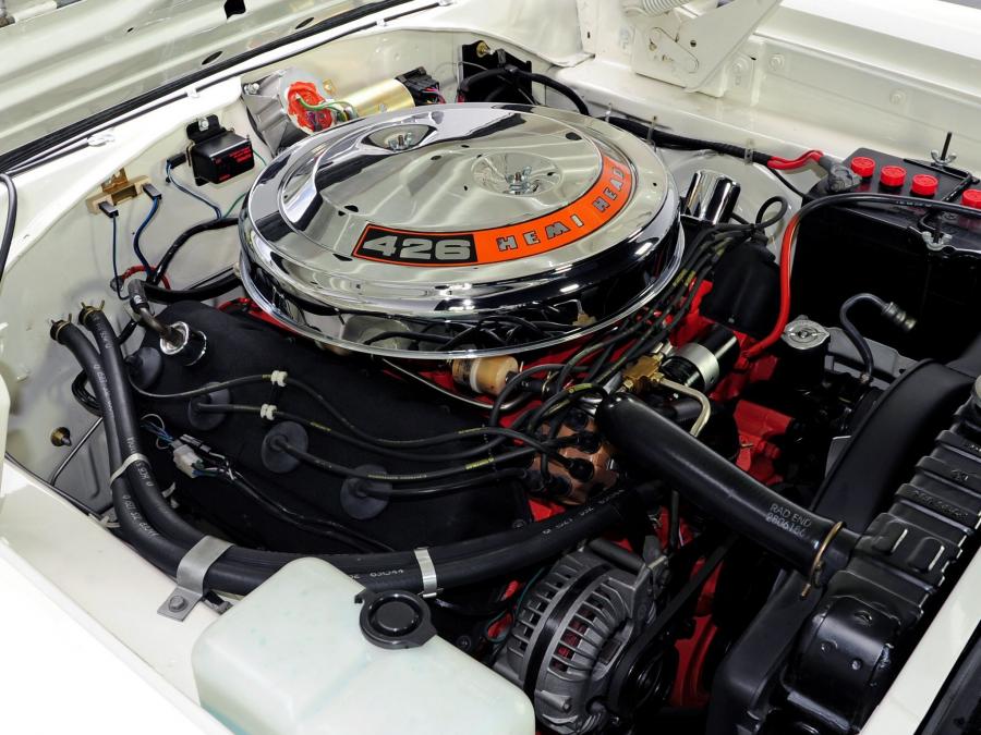  Plymouth Belvedere GTX 426 Hemi 1967 года  (фото 8 из 16)